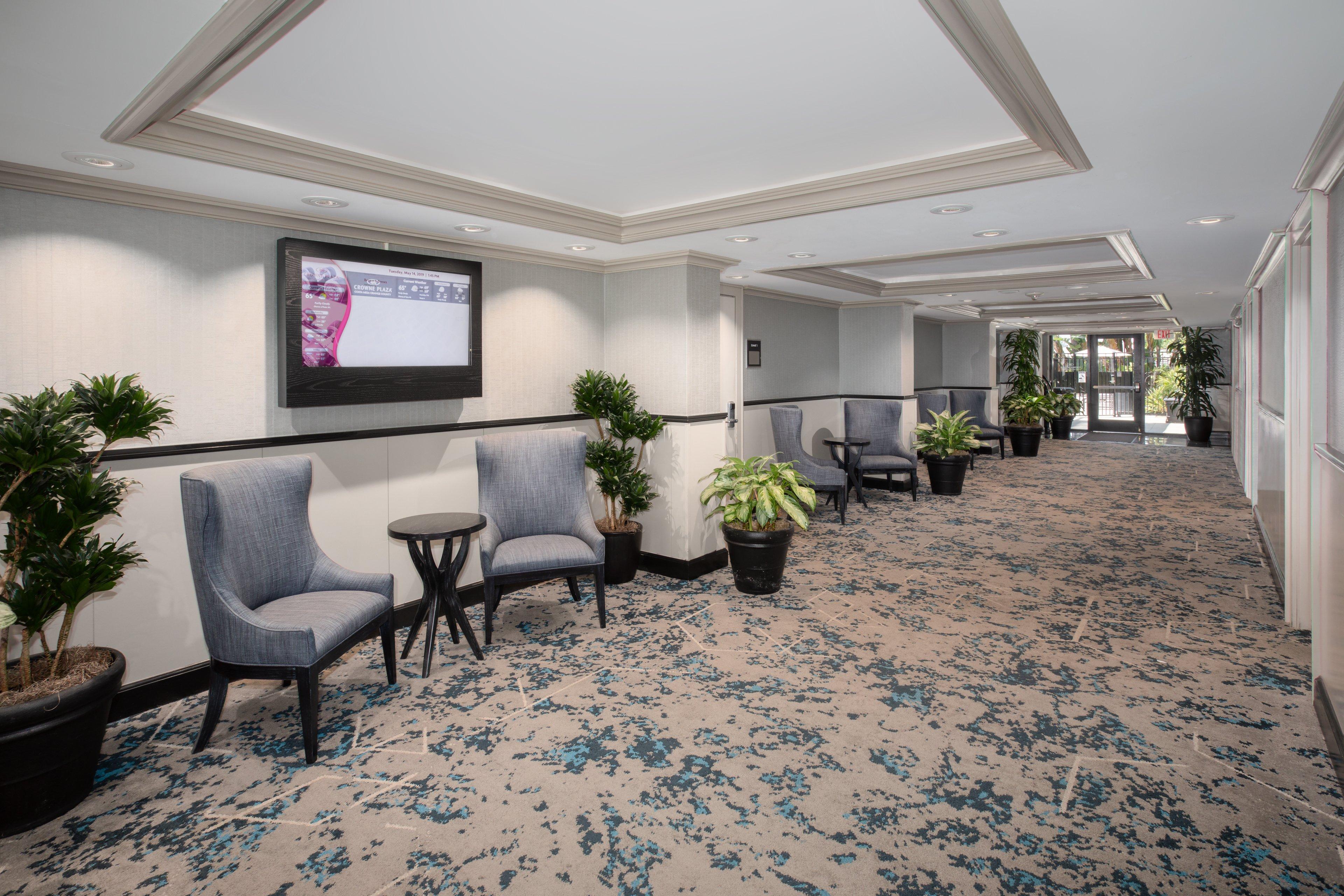 Crowne Plaza Costa Mesa Orange County By Ihg Hotel Exterior foto