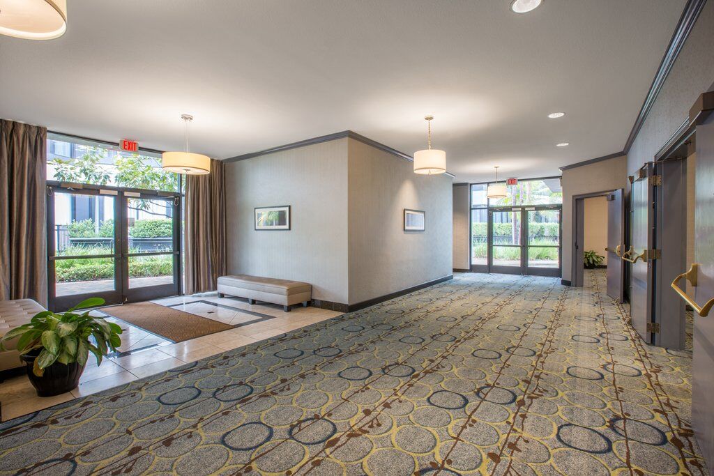 Crowne Plaza Costa Mesa Orange County By Ihg Hotel Exterior foto